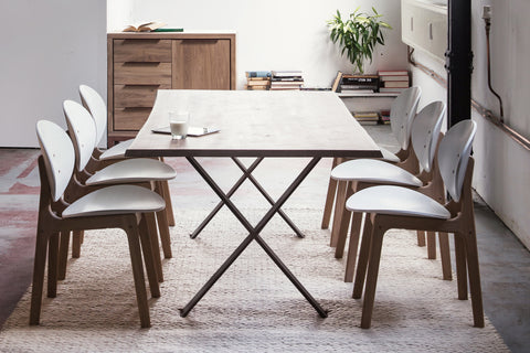 Forest Oak Table with HX leg in black painted steel - Natural edge with smooth C6 White oiled finish